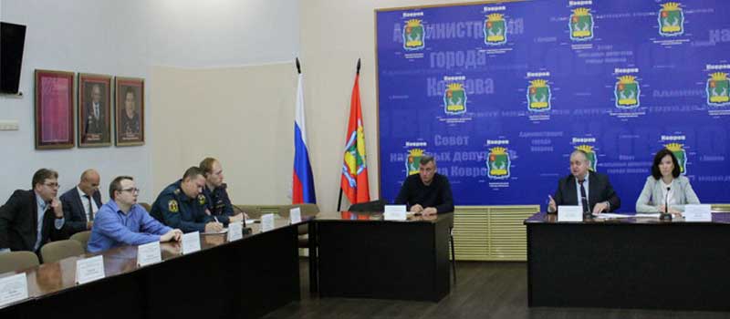 В доме на ул. Лопатина обрушился потолок