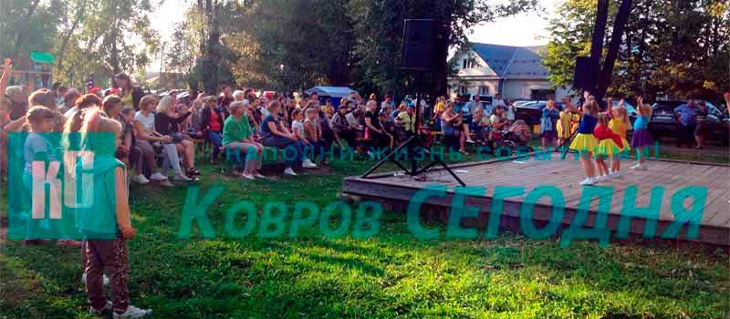 Яркое открытие детской площадки на Сенной площади