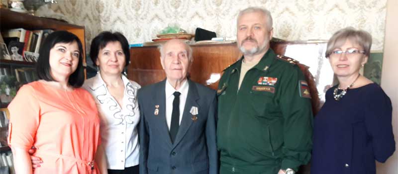 Вручили юбилейные медали к 75-летию Победы в Великой отечественной войне 1941-1945 г.г. 