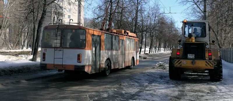 Уборка улиц: 24 марта