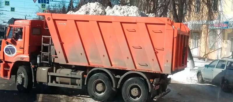 Уборка улиц: 12 марта