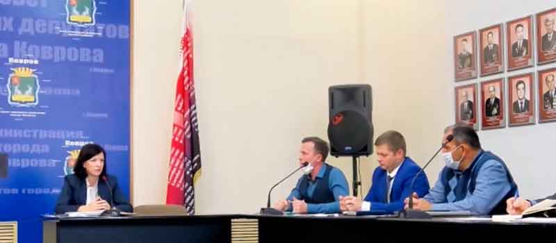 Депутаты обсудили вопросы исполнения наказов избирателей, ремонта дорог, благоустройства территорий и подготовки к зиме