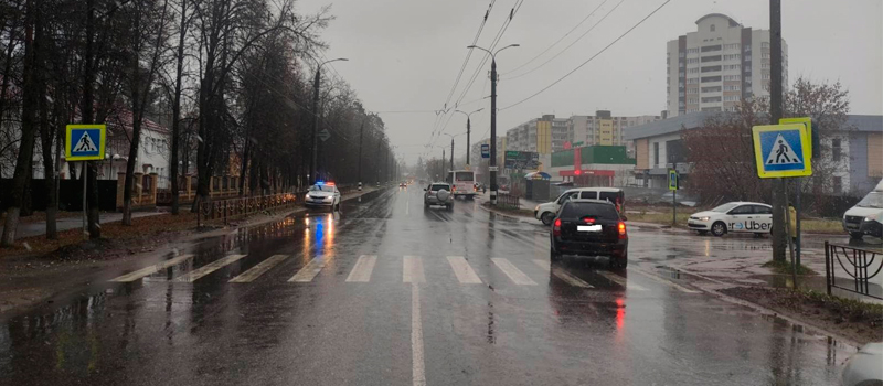 На Грибоедова сбили пешехода