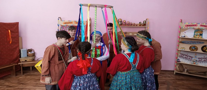 «Ярмарка игрунья, ярмарка плясунья»