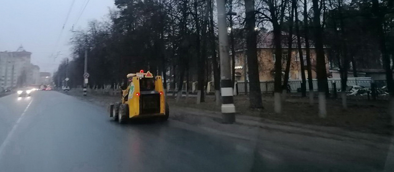Уборка улично-дорожной сети: 8 ноября