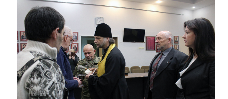 В Коврове торжественно проводили трех добровольцев на СВО
