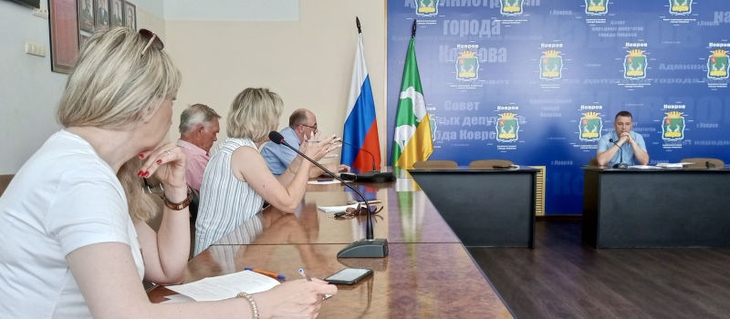 На пресс-конференции в администрации рассказали о ремонте дорог