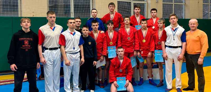 Девять медалей ковровских самбистов на первенстве области