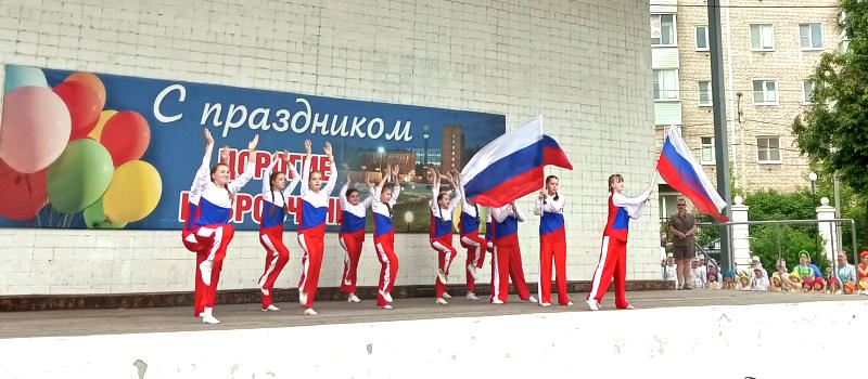 «Родничок» открыл сезон концертов «Ковров вечерний»