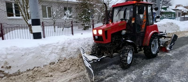 Уборка в Коврове 21 января: вывозят снег, чистят путепровод