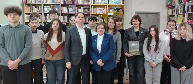 В ковровской библиотеке представили книгу «Долгое возвращение домой» о героях региона