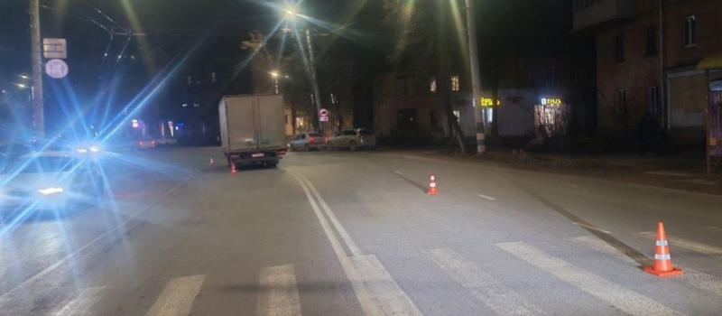 Направлено в суд дело водителя «КАМАЗа», сбившего школьницу на Социалистической