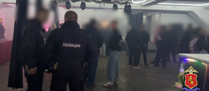 В ковровском клубе без лицензии нашли пьяных подростков и немаркированный алкоголь